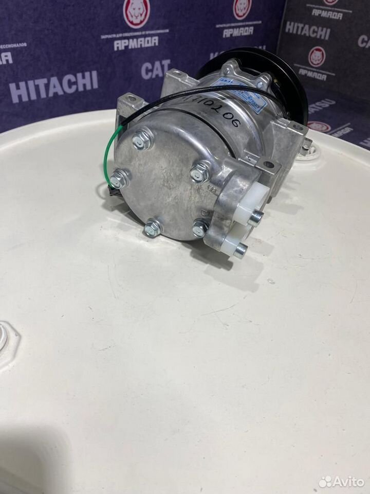 Компрессор кондиционера  Hitachi ZX200-3 zx330 4710206  4713660 ZX180-5g