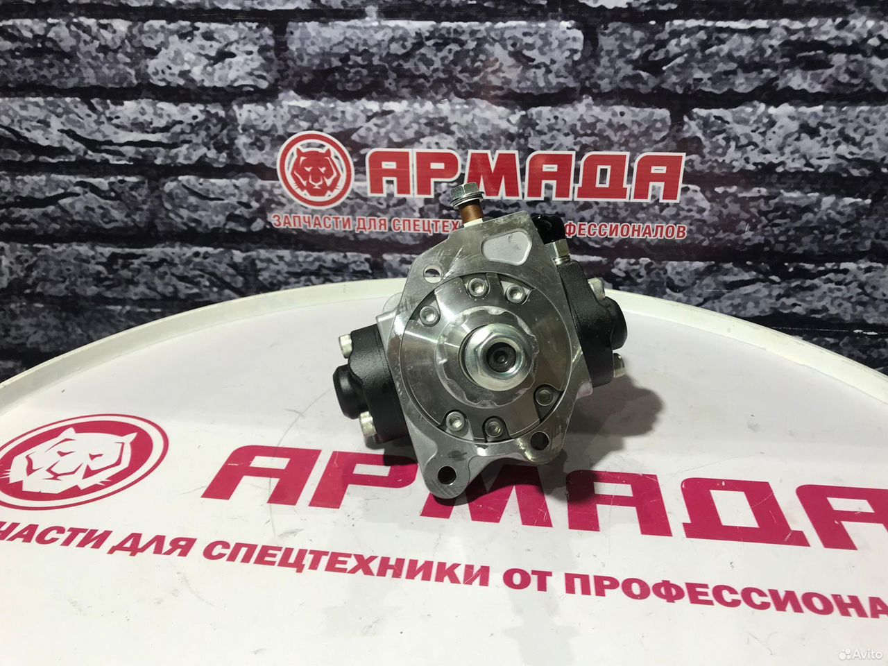 ТНВД 8973060449 8983463170 Isuzu 4HK1 Hitachi ZX200-3