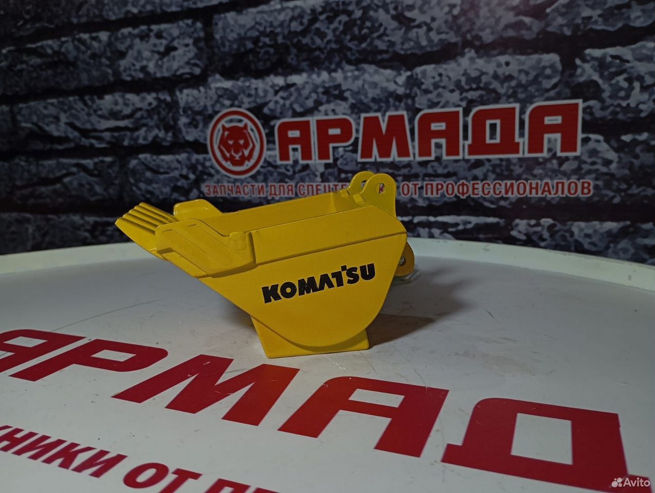 Ваза ковш металл komatsu