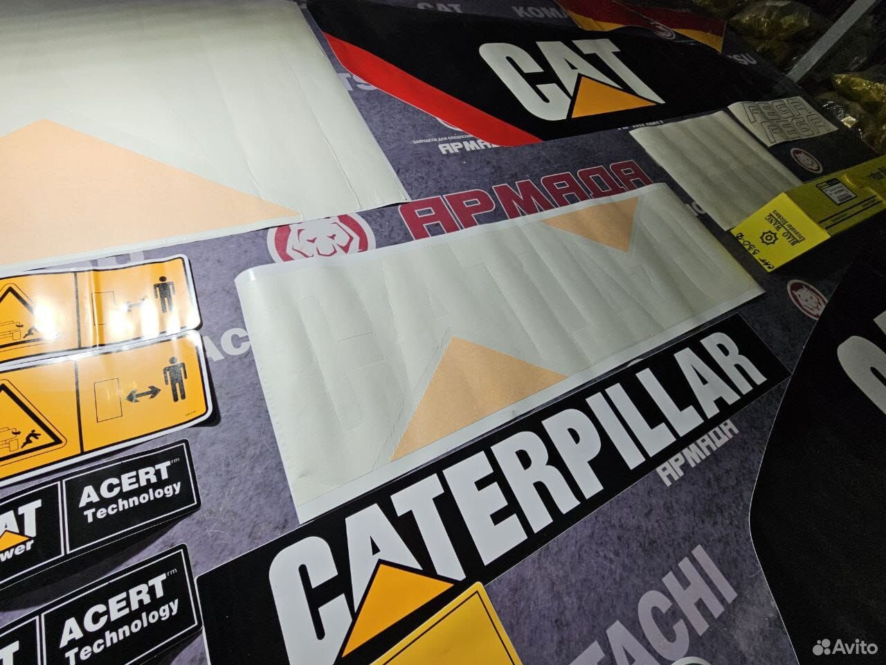 Набор наклеек для экскаватора caterpillar 330D