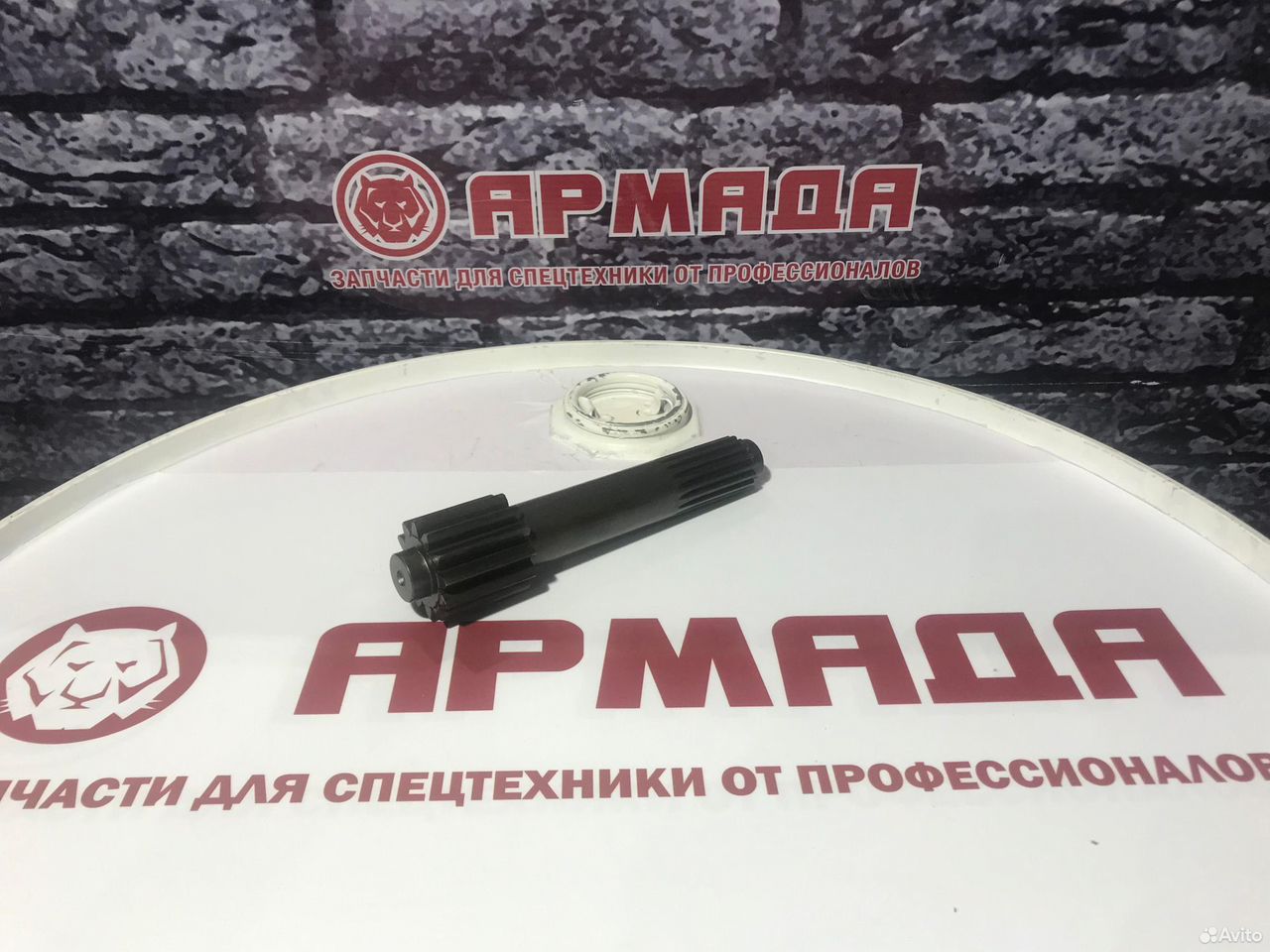 Вал редуктора хода zx160 0796009