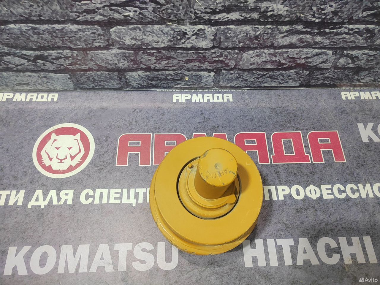 Каток поддерживающий Caterpillar 330dl 6Y5323