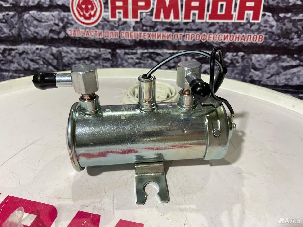 Электрическая подкачка топливная 4645227 Hitachi ZX-3