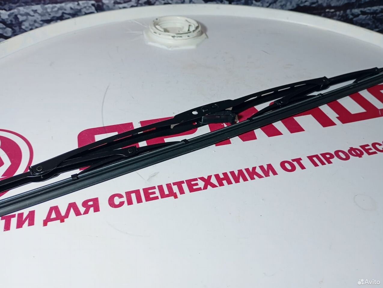 Щетка дворника 4453686 первая серия Hitachi
