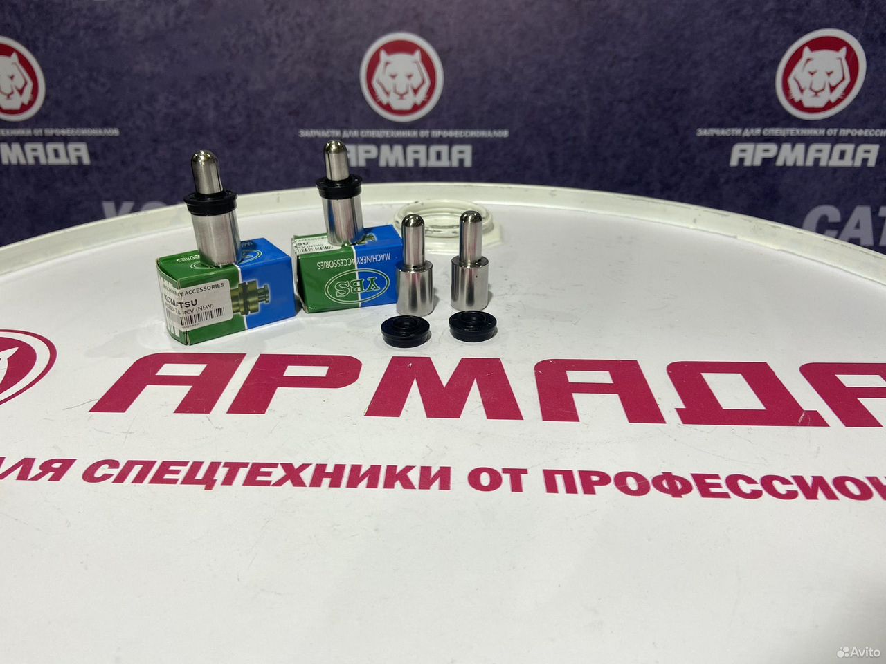 Толкатель уплотнение джойстика Komatsu РС200-7/8 702-16-53170 702-16-71210