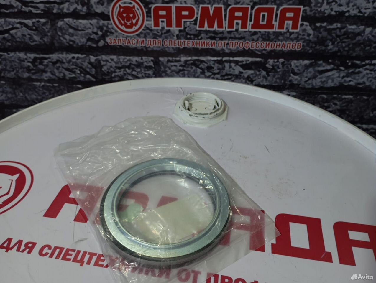 Сальник коленвала передний 6HK1 ZX330 8976023783/8943961991
