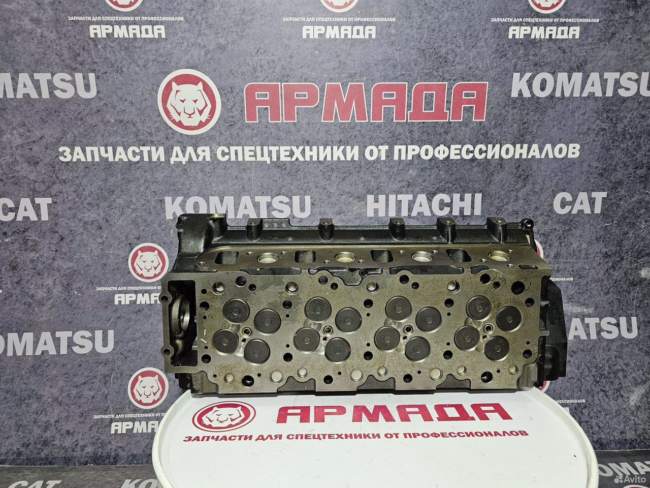Головка блока цилиндров в сборе (с клапанами) 4hk1 8981706170