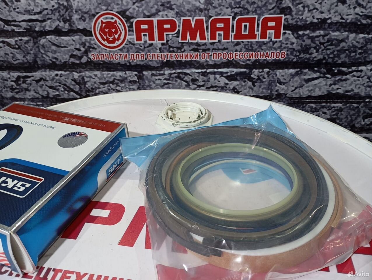Ремкомплект гидроцилиндра рукояти CAT 319-8295   SKF
