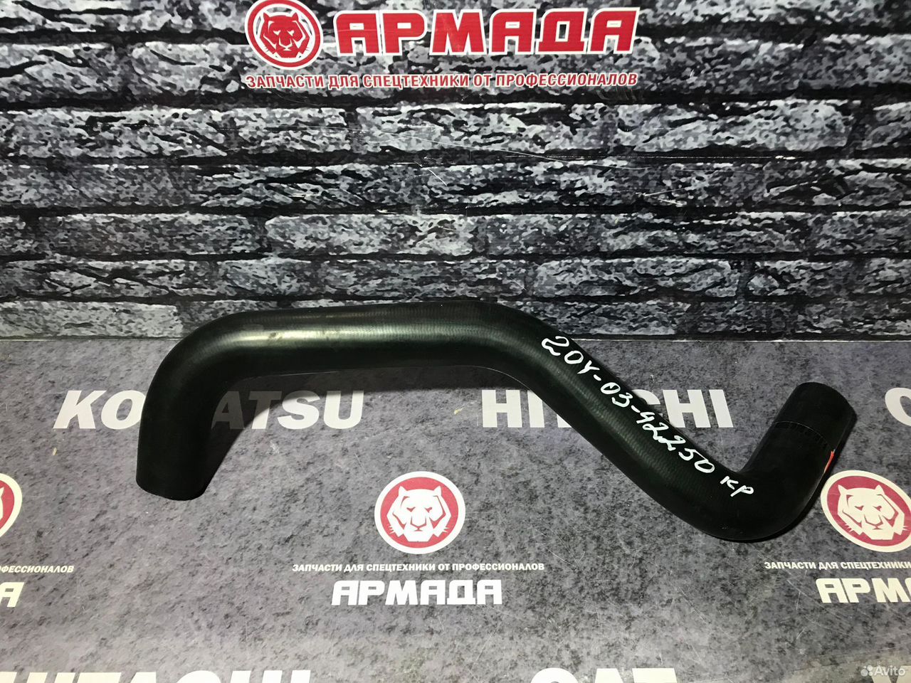 Патрубок радиатора нижний 20Y-03-42250 PC200-8