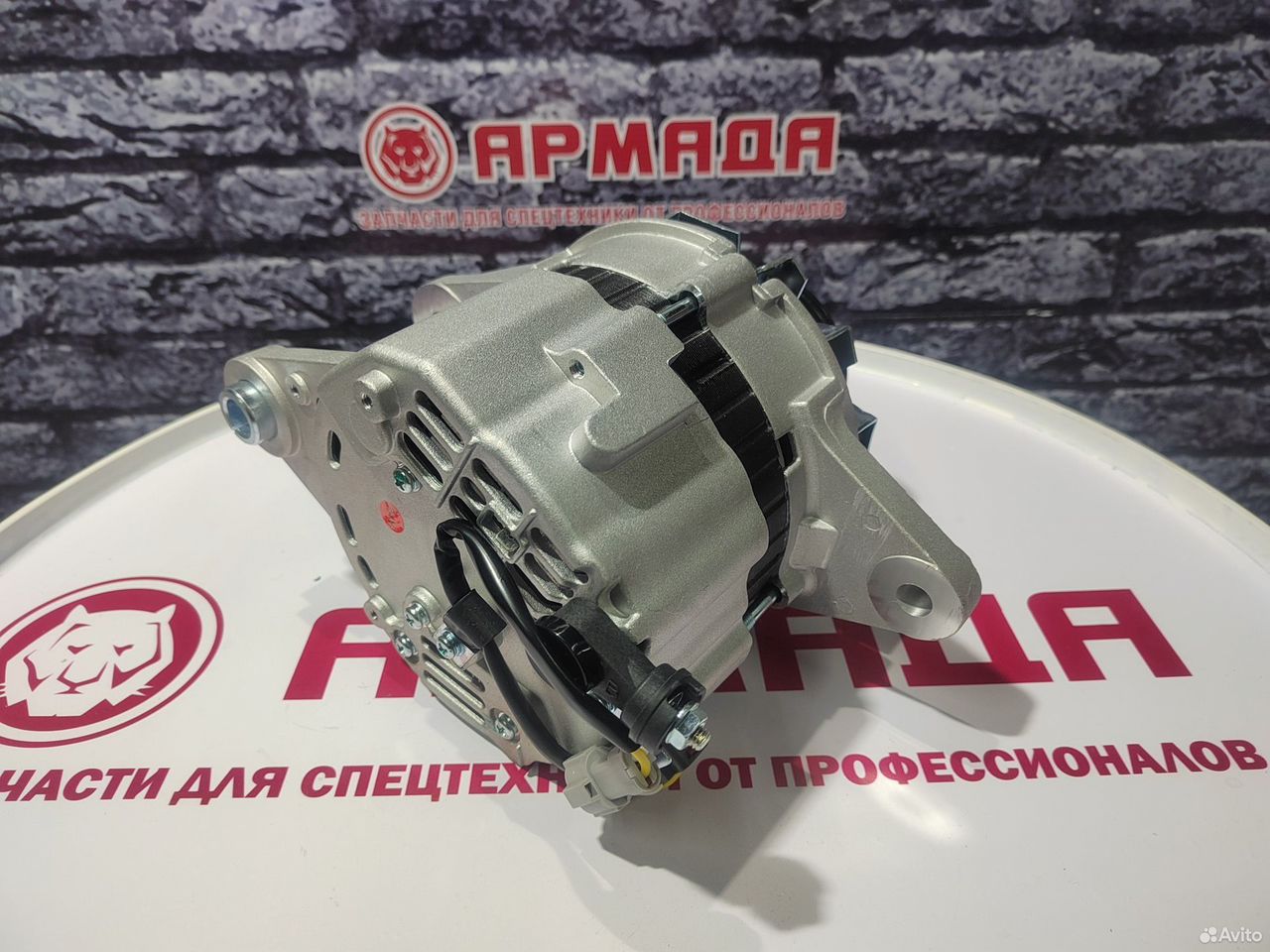 Генератор 4HK1 ALK4598LP 8973750171