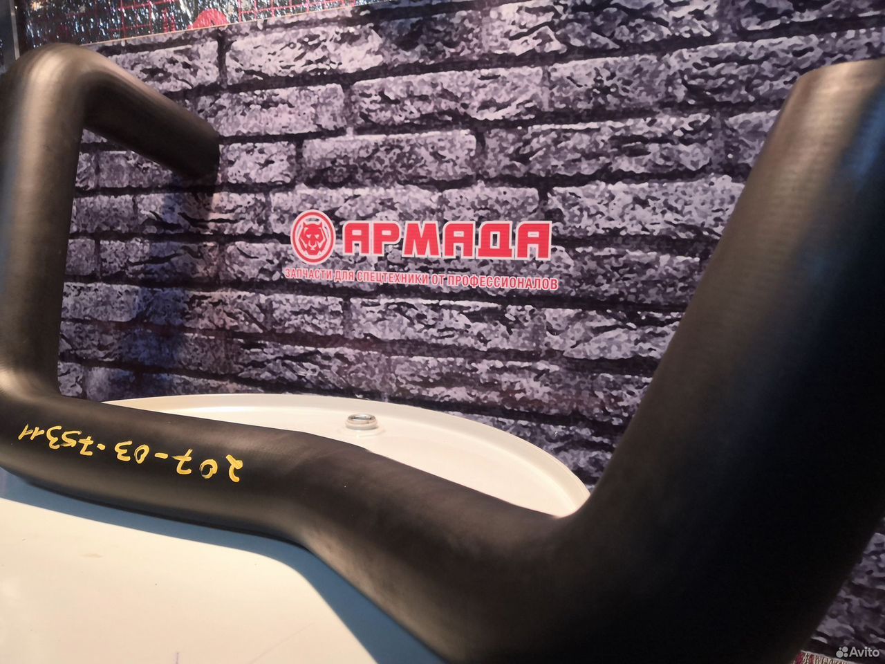 Патрубок радиатора нижний 207-03-75311 PC300-8