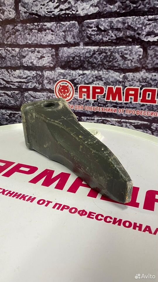 Коронка Скальная 1U3352RC (кованая)