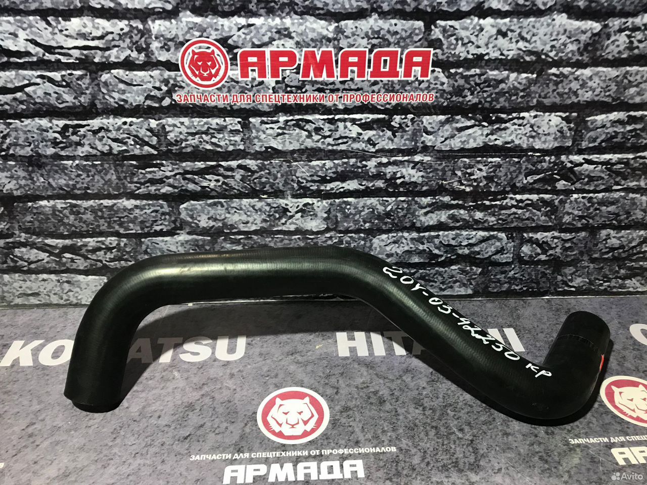 Патрубок радиатора нижний 20Y-03-42250 PC200-8