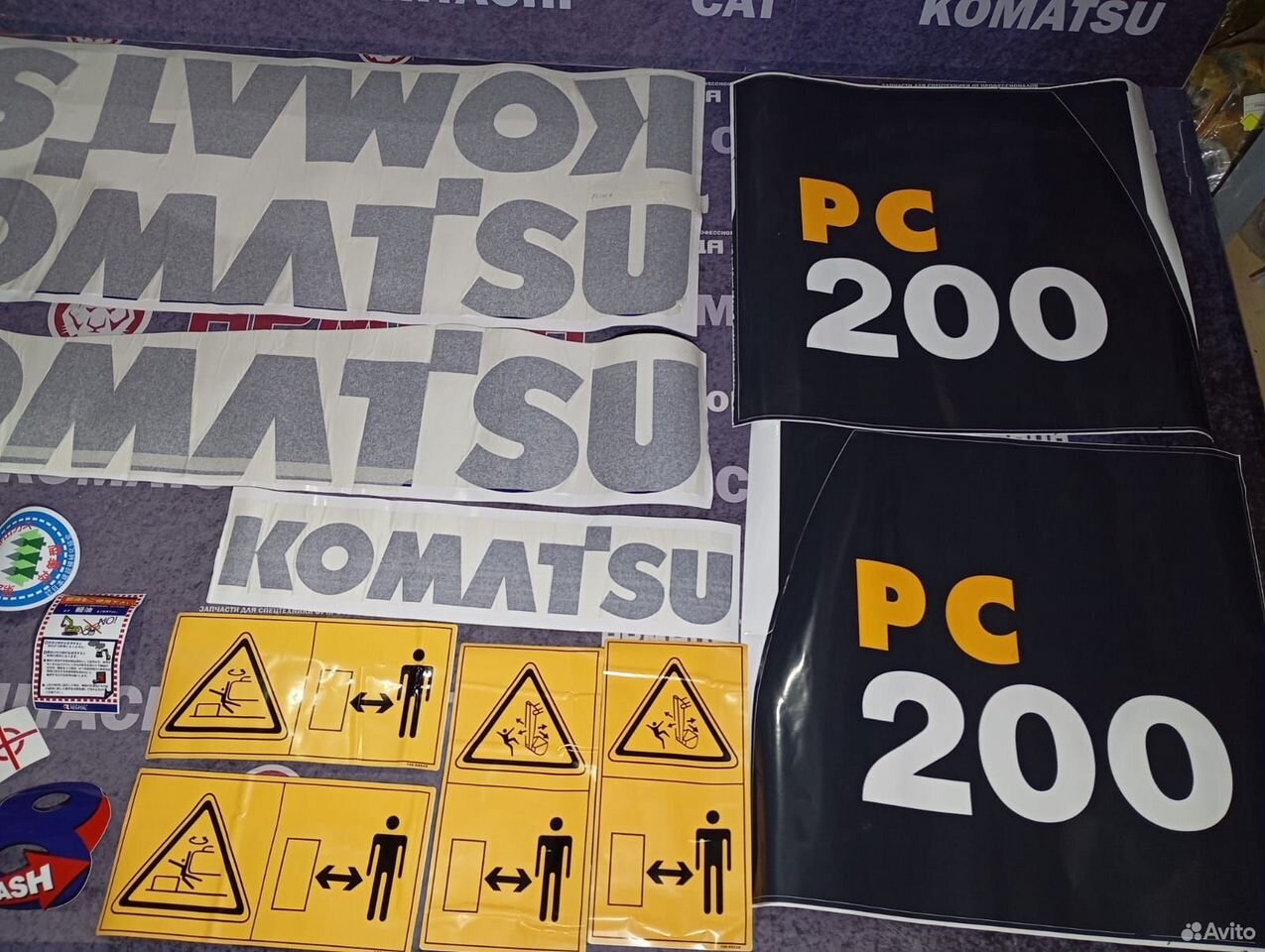 Набор наклеек для экскаватора komatsu pc200-8