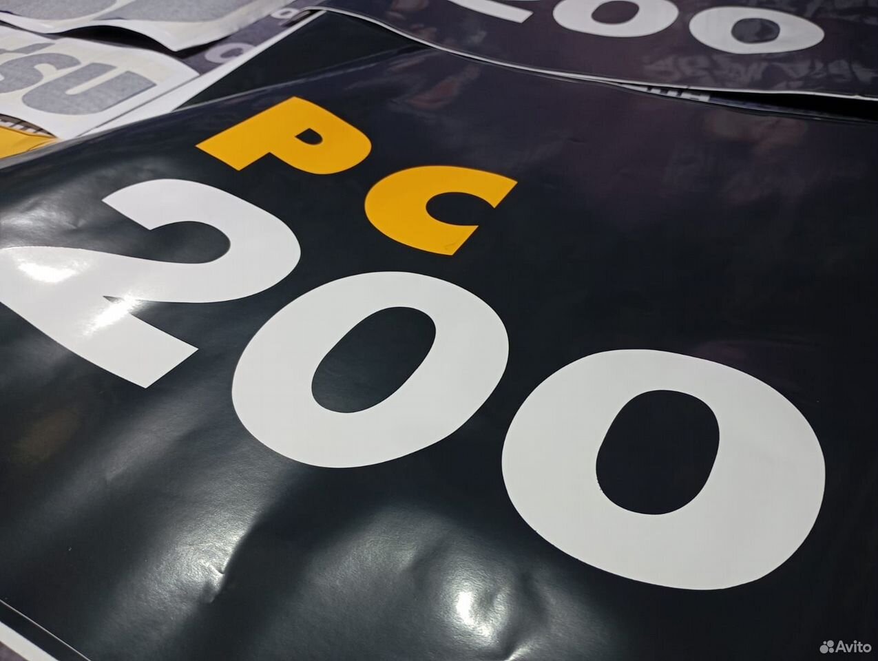 Набор наклеек для экскаватора komatsu pc200-8