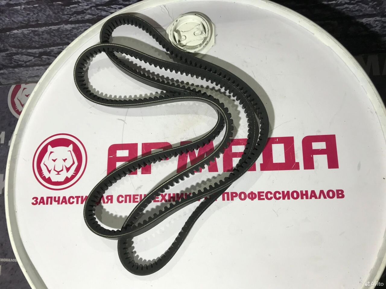 Ремень вентилятор Hitachi zx200 1136714430 (8480)
