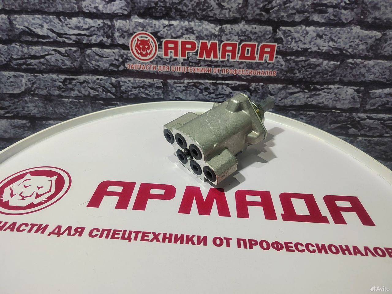 Джойстик Hitachi 9257577