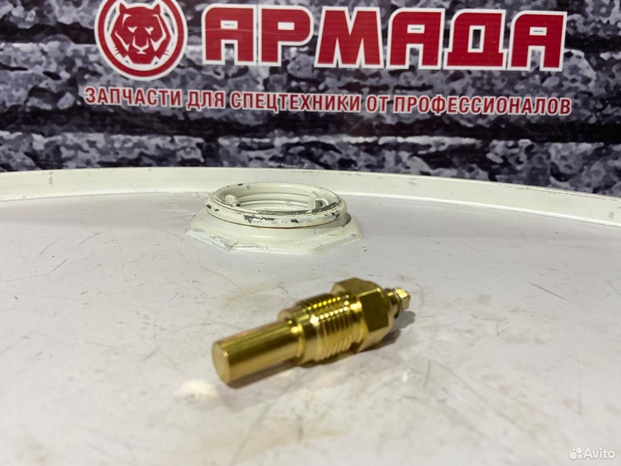 Датчик температуры охлаждающей жидкости 4436537
