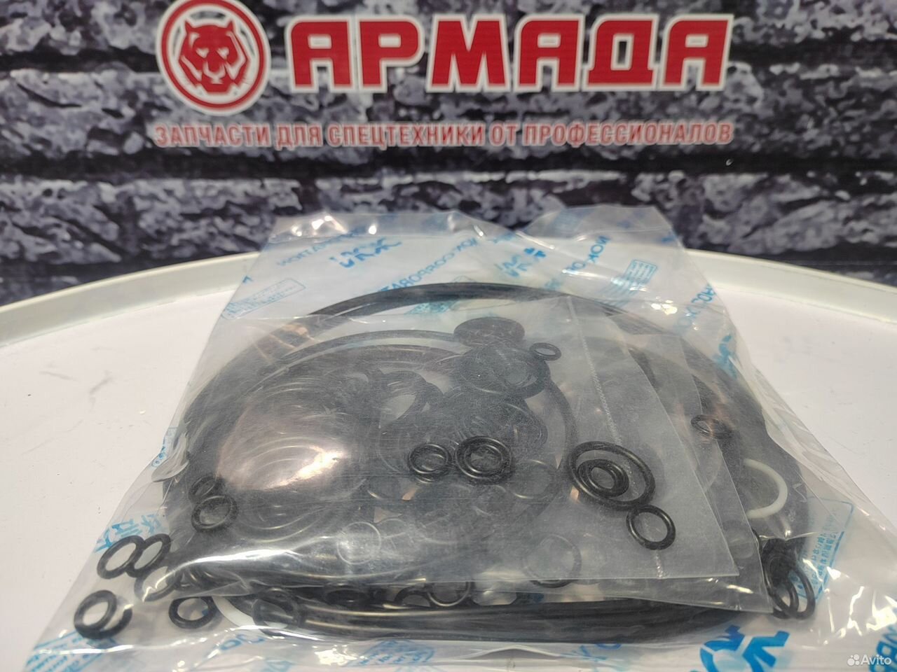 Ремкомплект насоса Hyundai R320LC7 xjbn-01108