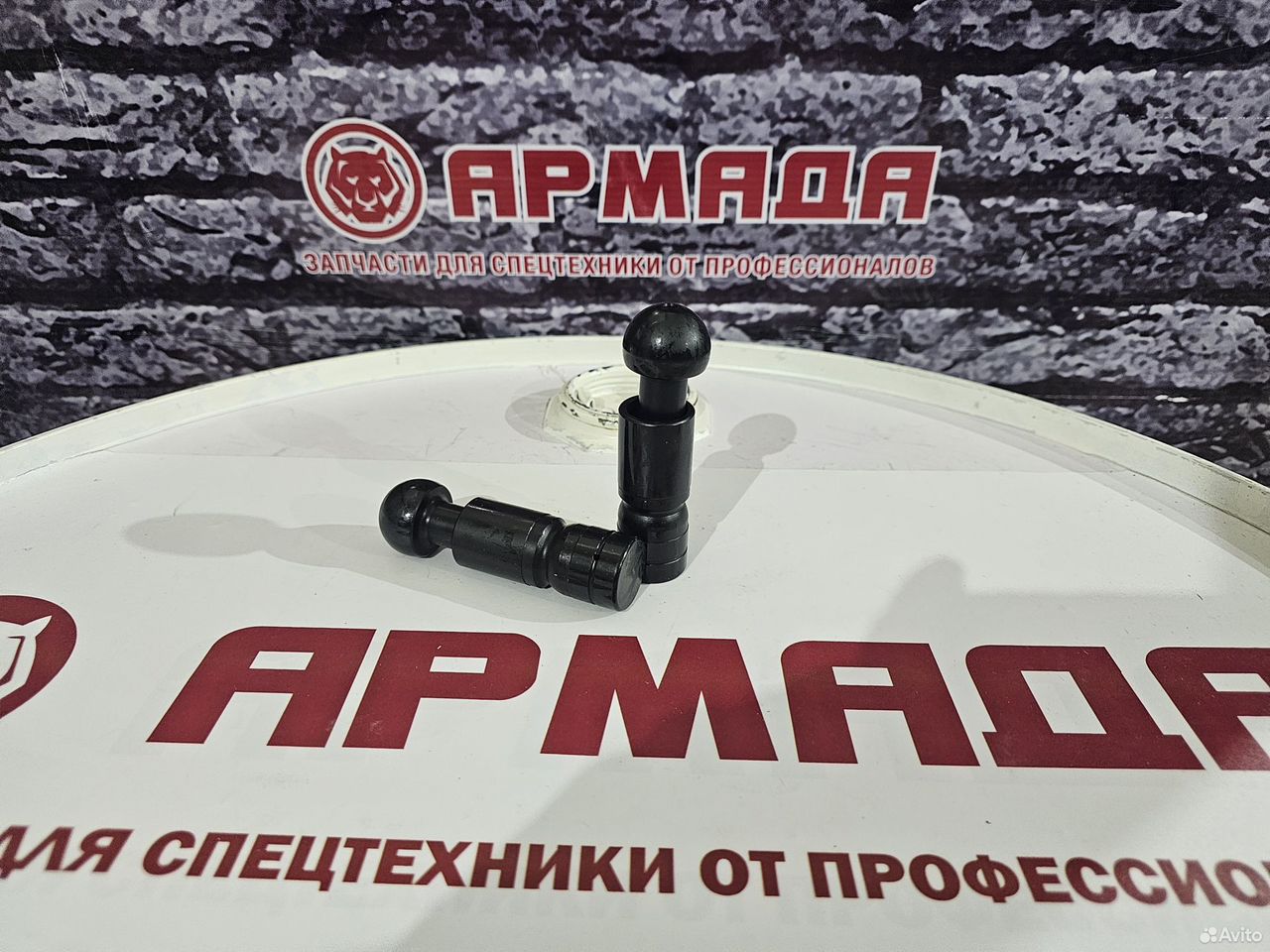 Поршень (плунжер) насоса 8050658 HPV118