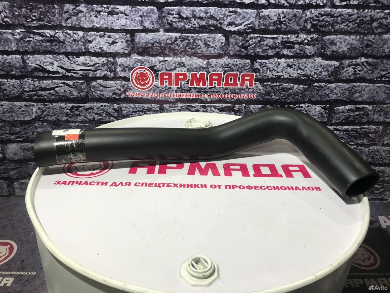 Патрубок радиатора  верхний 4618716 zx160