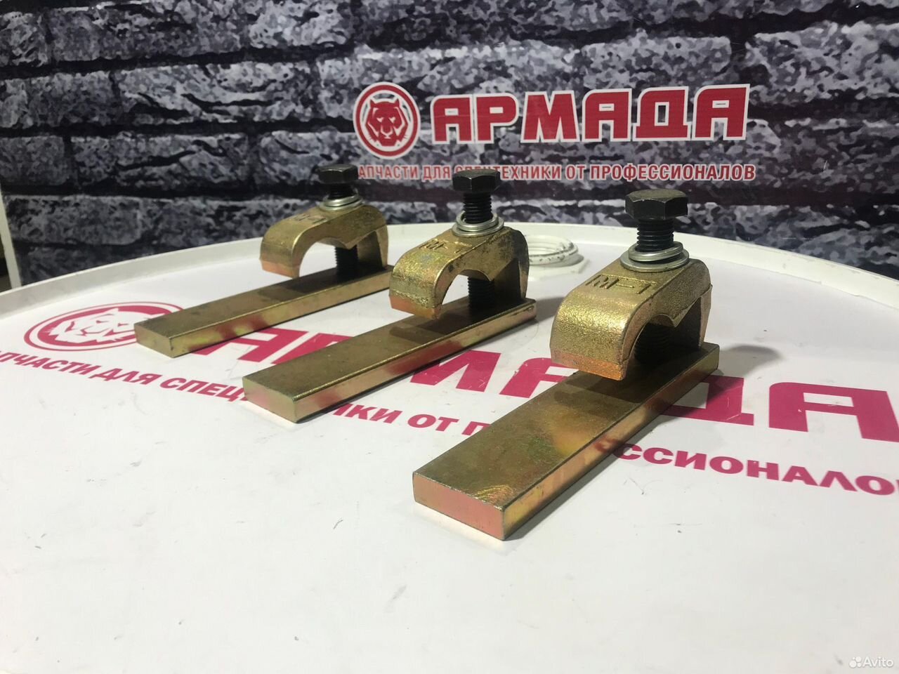 Крепеж гидравлических труб 30-ти тонные машины (1.2' inch)