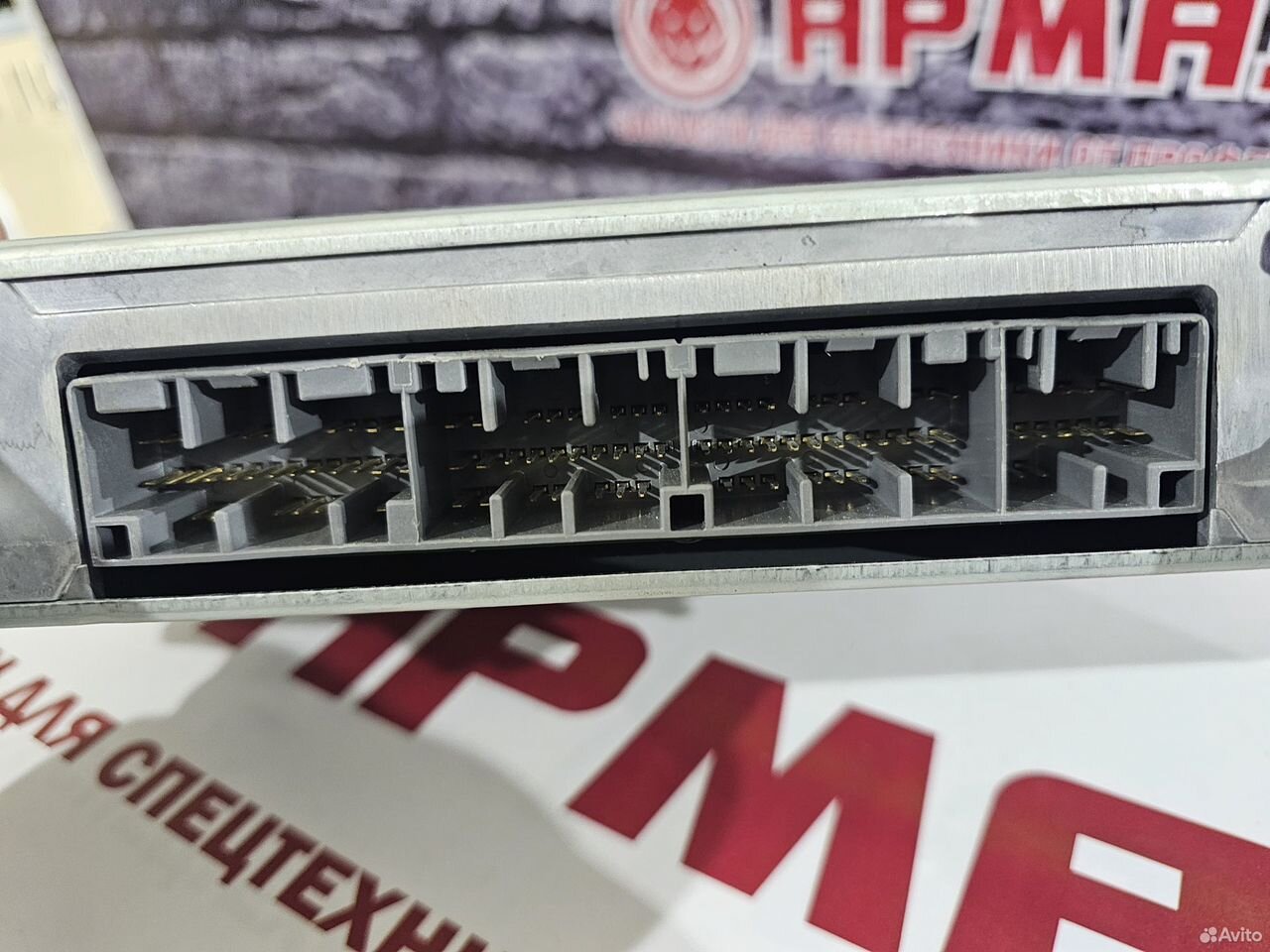 Контроллер основной ZX200-3 hitachi 9260554
