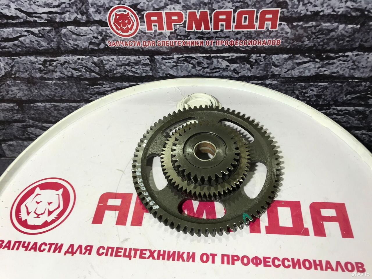Шестерня тройная 4HK1 6HK1 8976005861