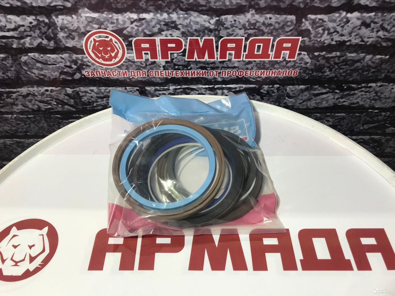 Ремкомплект гидроцилиндра рукояти hitachi 9207059 zx230   SKF