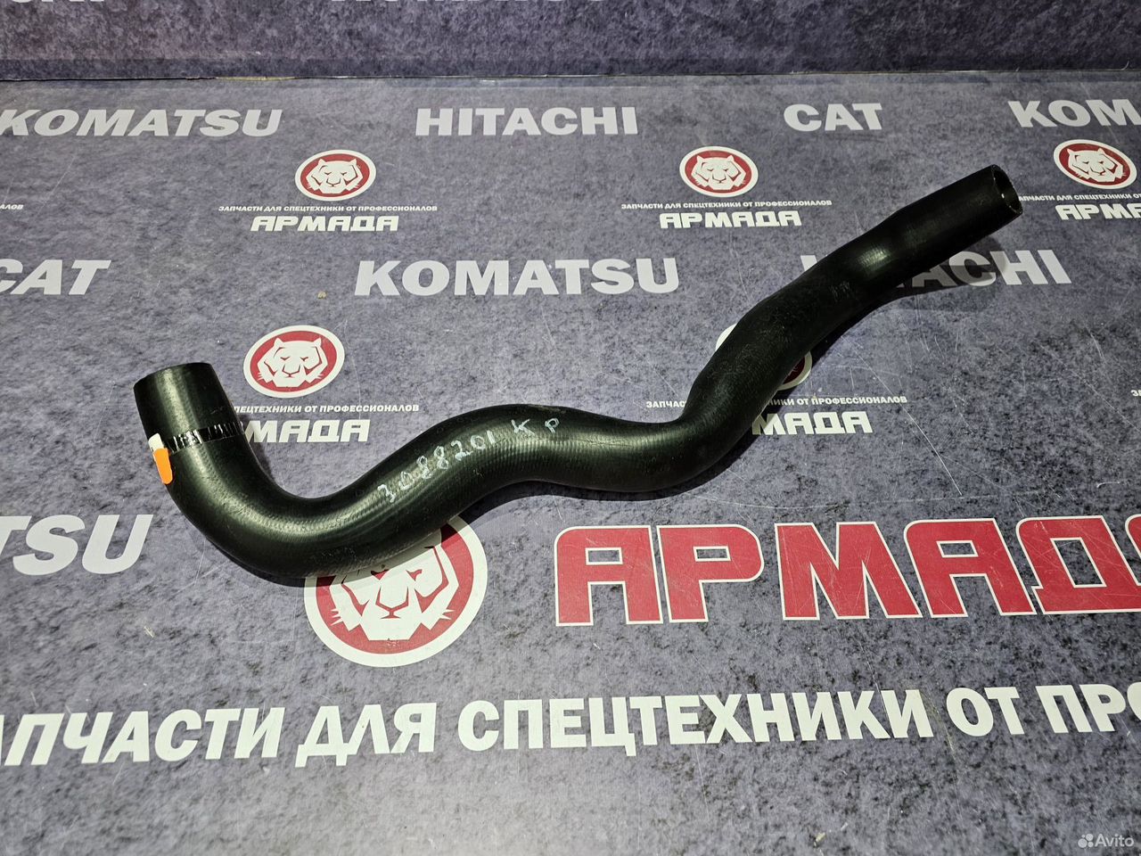 Патрубок радиатора нижний 3088201 ZX200