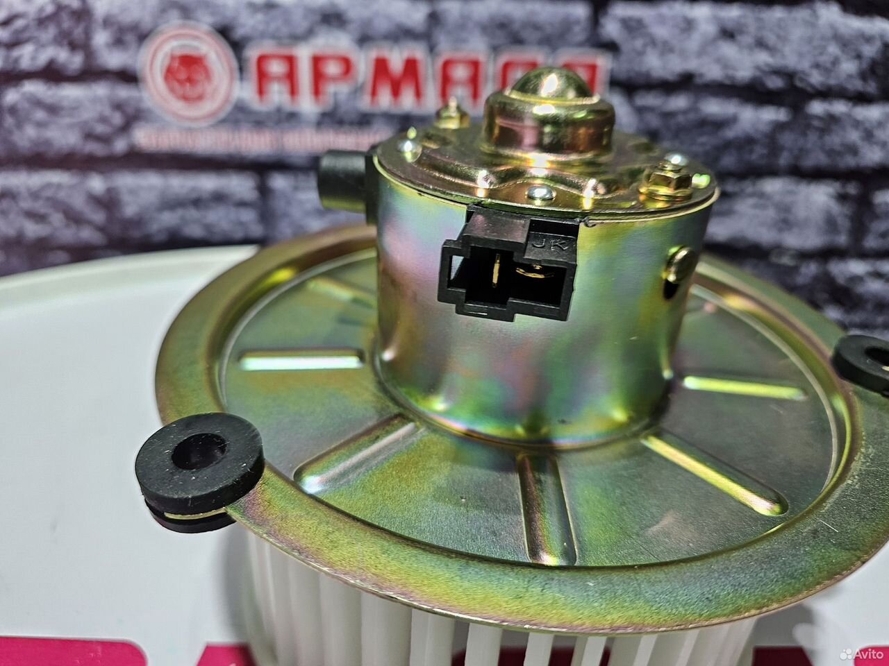 Мотор отопителя вентилятор 4370266/4658943 Hitachi zx-1 zx-3