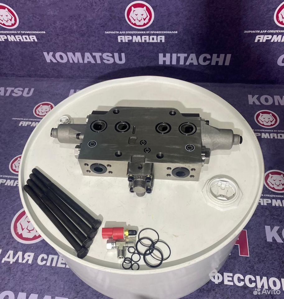 Дополнительная секция распределителя Komatsu PC300-7/PC300-8-HP
