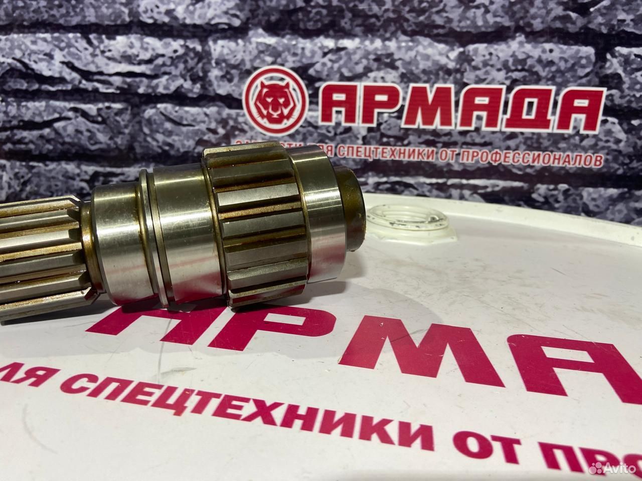 Вал центральный редуктора HPV145 3081085