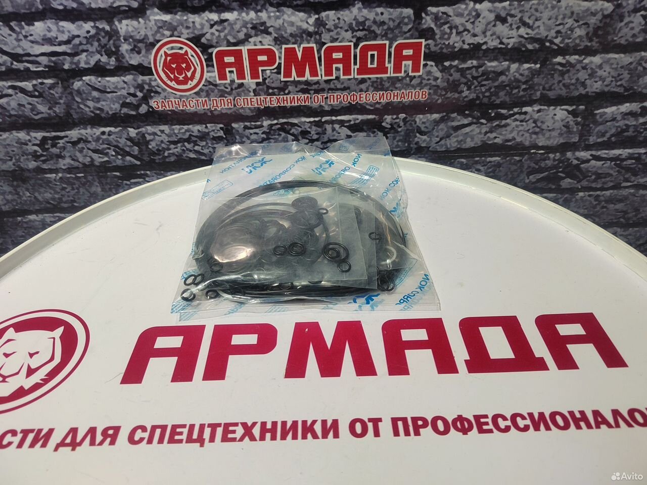 Ремкомплект насоса Hyundai R320LC7 xjbn-01108
